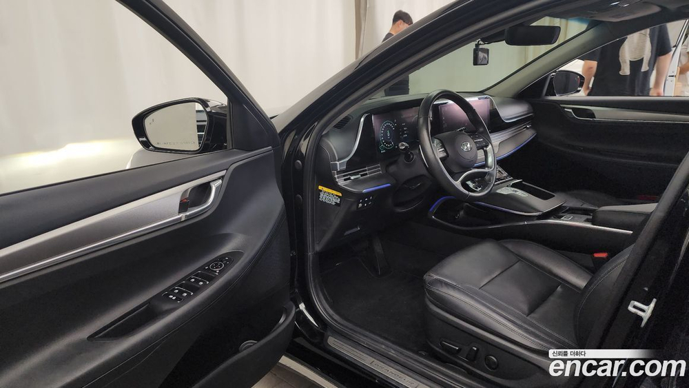 Hyundai The New Grandeur (Azera) IG Hybrid Premium Choice (06.2020)