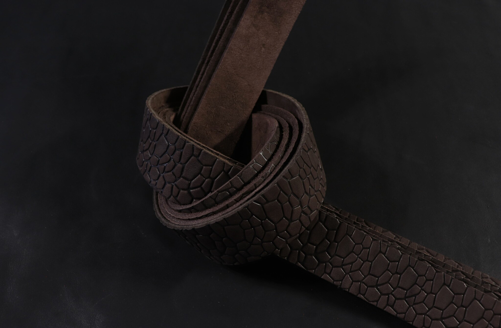 Ременная заготовка Махагон + Плита Камни