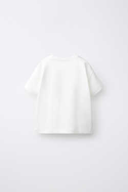 ZARA ФУТБОЛКА С ВЫШИВКОЙ И КАРМАНОМ, БЕЛЫЙ