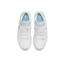 Женские кроссовки Air Jordan 1 Low SE 'Dare To Fly' FB1874-101