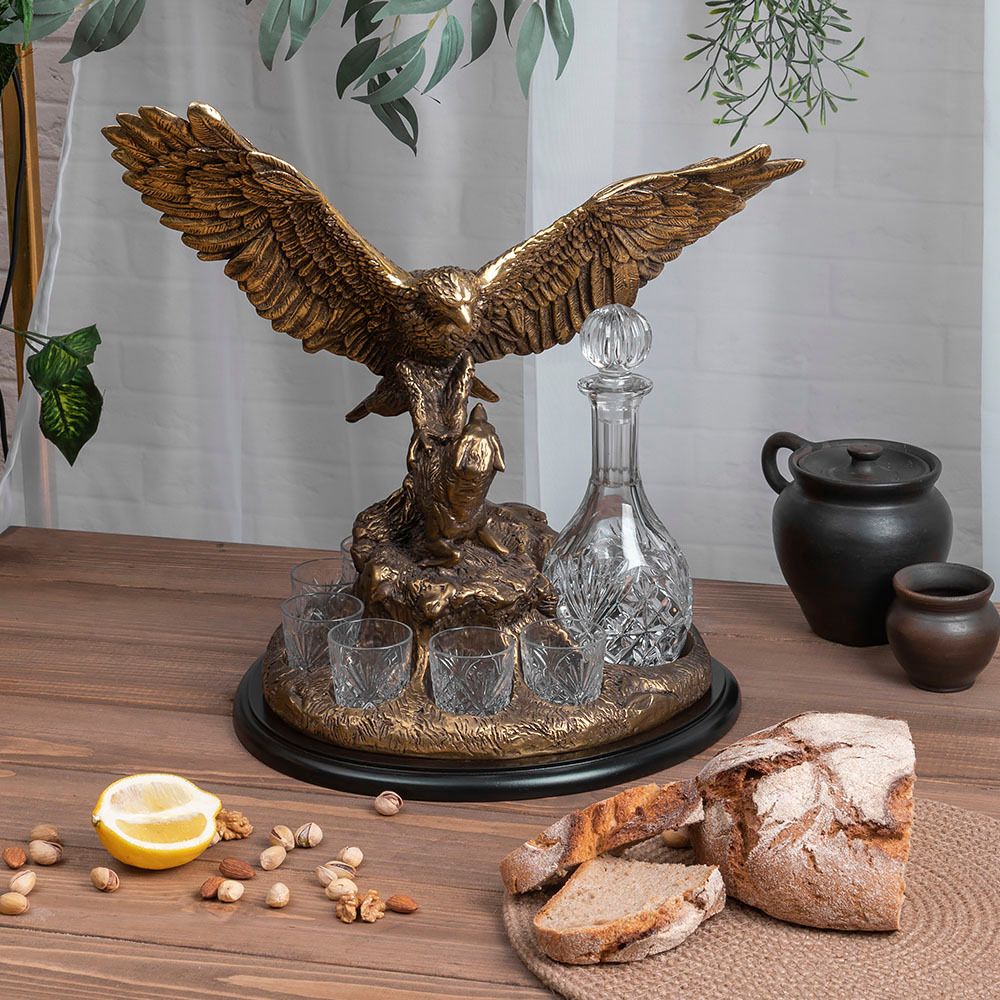 Питейный набор Поединок орла с шакалом