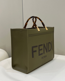 Fendi Sunshine Medium 35 cm