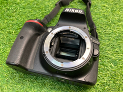 Nikon D5300 kit 18-55mm 2.100 кадров