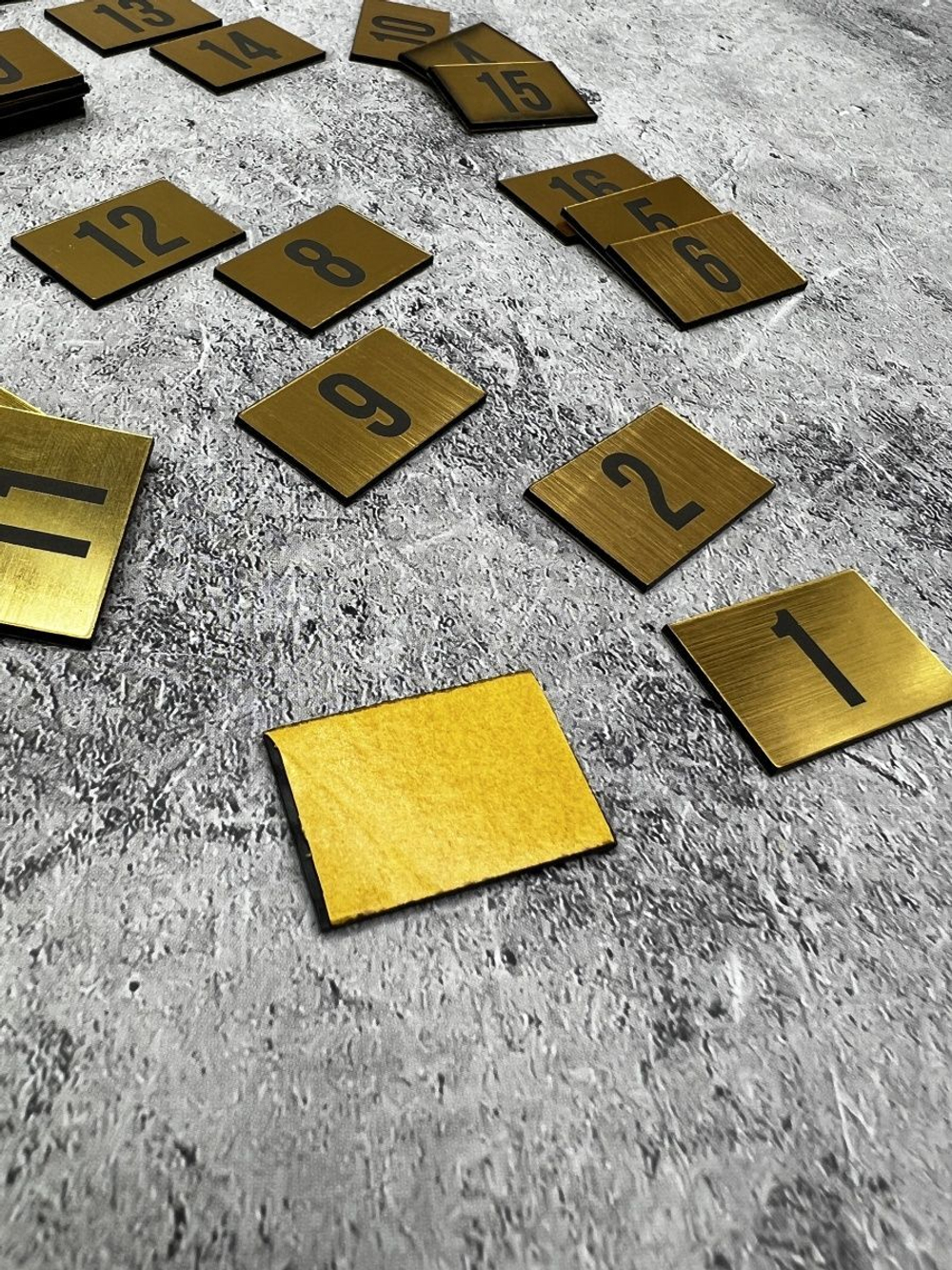 Нумерация гардеробная 1-100