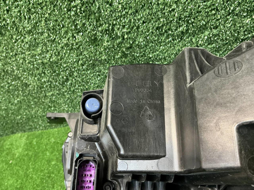 Фара правая Geely Monjaro (2021-н.в.) LED