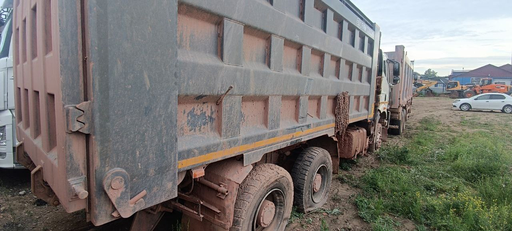 FAW J6 6x4 Самосвал CA3250P66K24T1E5 (Дизельный, 11,1 л, 390 л.с., МТ)