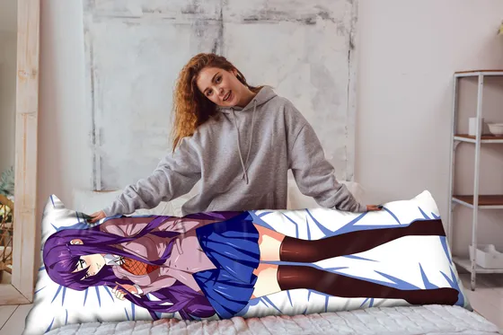 Дакимакура Юри