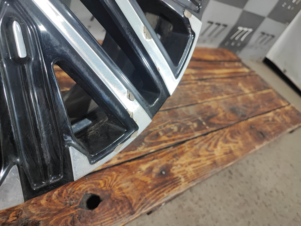 Диск колесный литой R18 Omoda C7 24-нв Б/У Оригинал 203001187AA