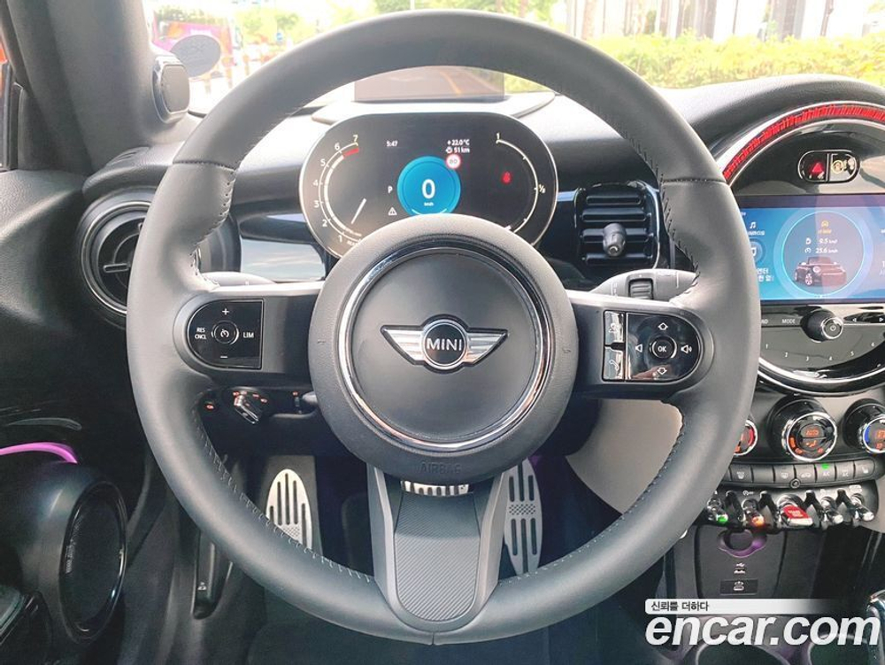 Mini Cooper S Convertible Classic Lunchpack (09.2022)