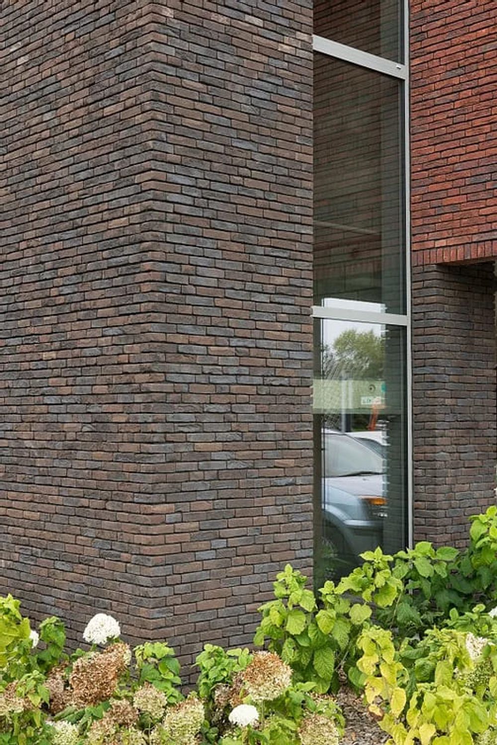 Кирпич ручной формовки облицовочный Nelissen, Cassis, WF50, 210x100x50