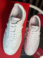 Кроссовки Valentino