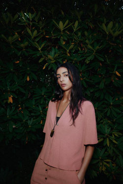 ZARA ШИРОКИЕ БРЮКИ С ЭФФЕКТОМ ПОМЯТОСТИ, МАРСАЛА