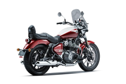 Royal Enfield Super Meteor 650 Celestial Red (Tourer / Premium)