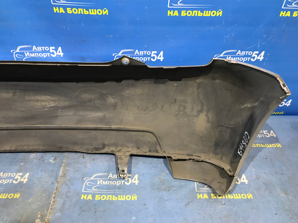 Бампер задний TOYOTA IST 2002-2005