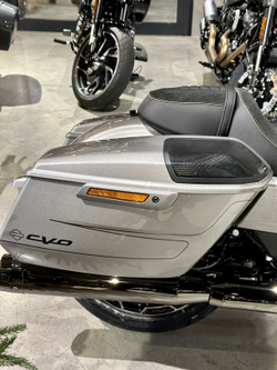 Harley-Davidson CVO Street Glide NEW, 2024 "Dark Platinum"