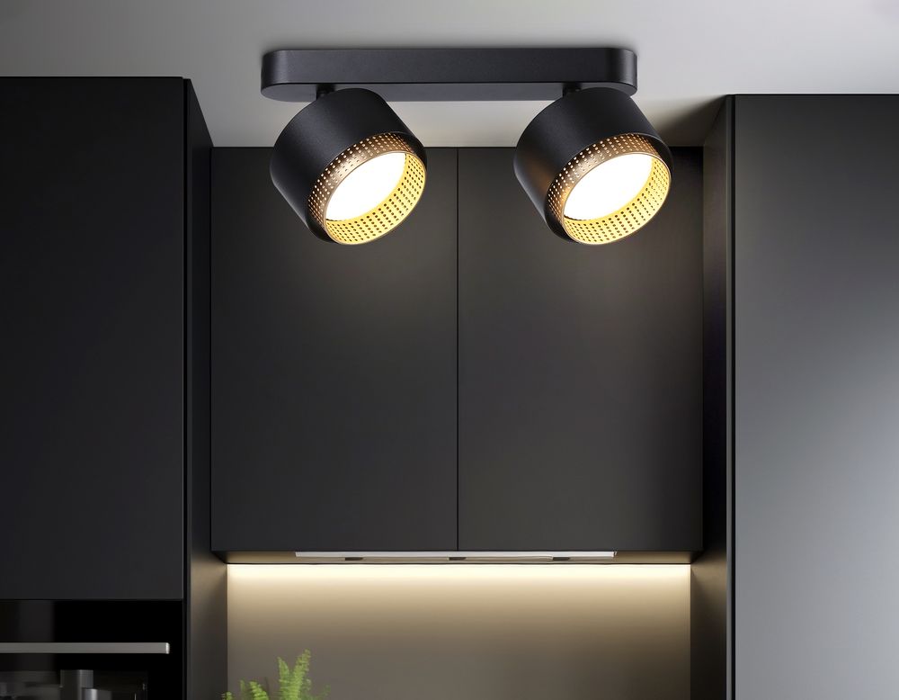 Ambrella Настенно-потолочный поворотный спот со сменной лампой GX53 Techno family TN71288