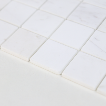 Мозаика из натурального камня на сетке White Lavkas мрамор, 300х300 мм