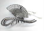 Заколка -краб  для волос "Веер" инкрустированный стразами. Металл Усиленная. Цвет серебро
