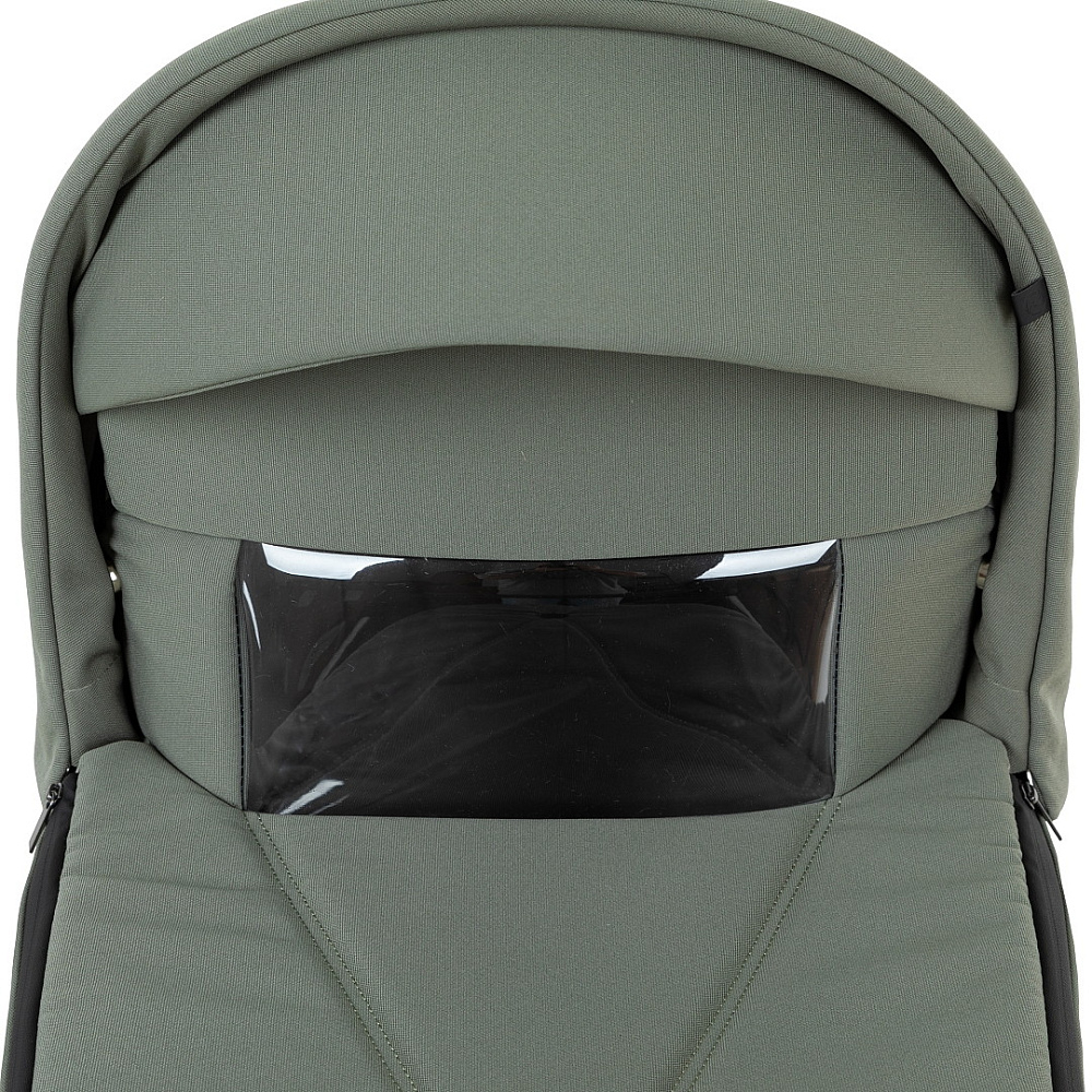 Детская коляска Roan Bass Next Classic d14 2.0 3 в 1 с автокреслом Pituso Baesa Pro Black BSNC/92/2 Sage Green/Black/руч.Black