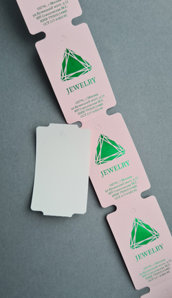 Нежно-розовый 30*50,8. Печать зеленой фольгой.