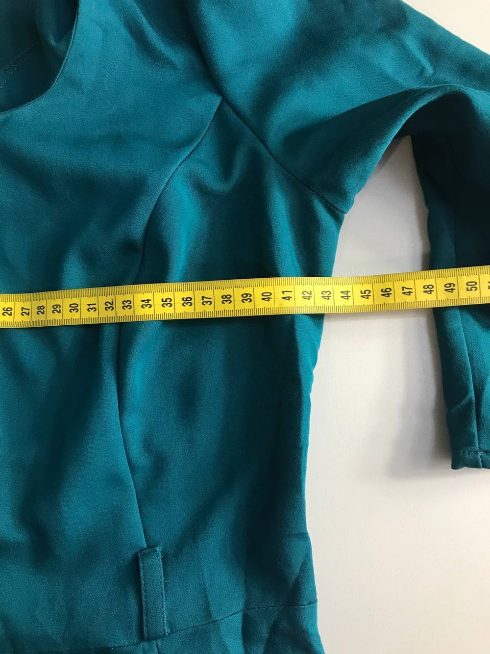 Платье Colambetta красивого цвета, визуально на 46 размер