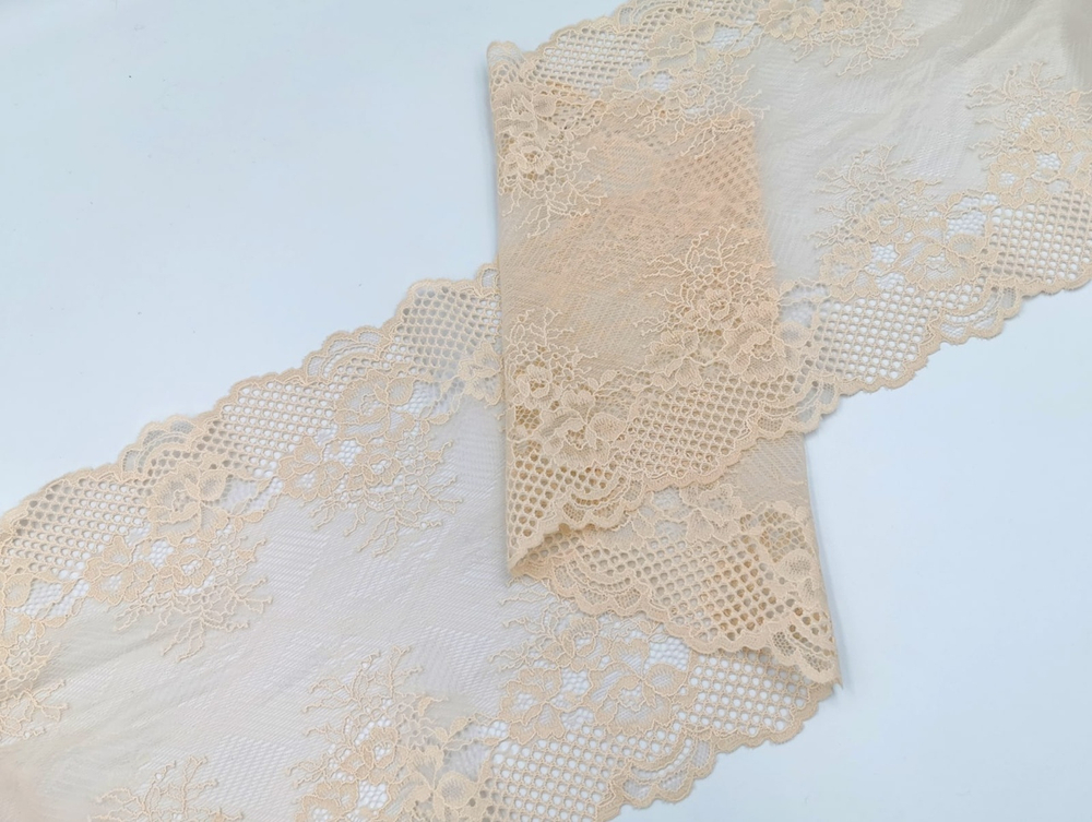 Эластичное кружево, 22 см, бежевое, м, (Арт: EK-2289), м