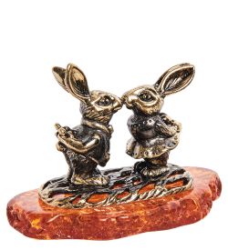 Народные промыслы AM-3287 Фигурка «Зайчики на свидании» (латунь, янтарь)