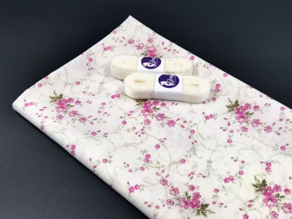 Атлас-стрейч бельевой, суфле, молочная карамель, айвори