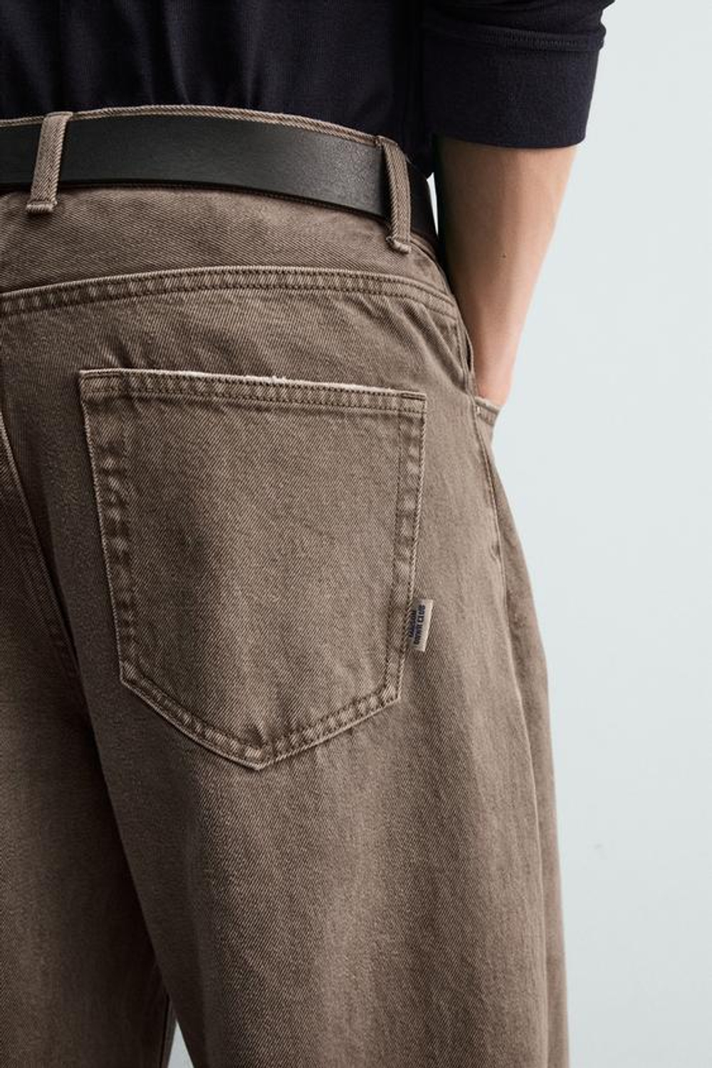 ZARA БРЮКИ BARREL FIT, КОРИЧНЕВЫЙ