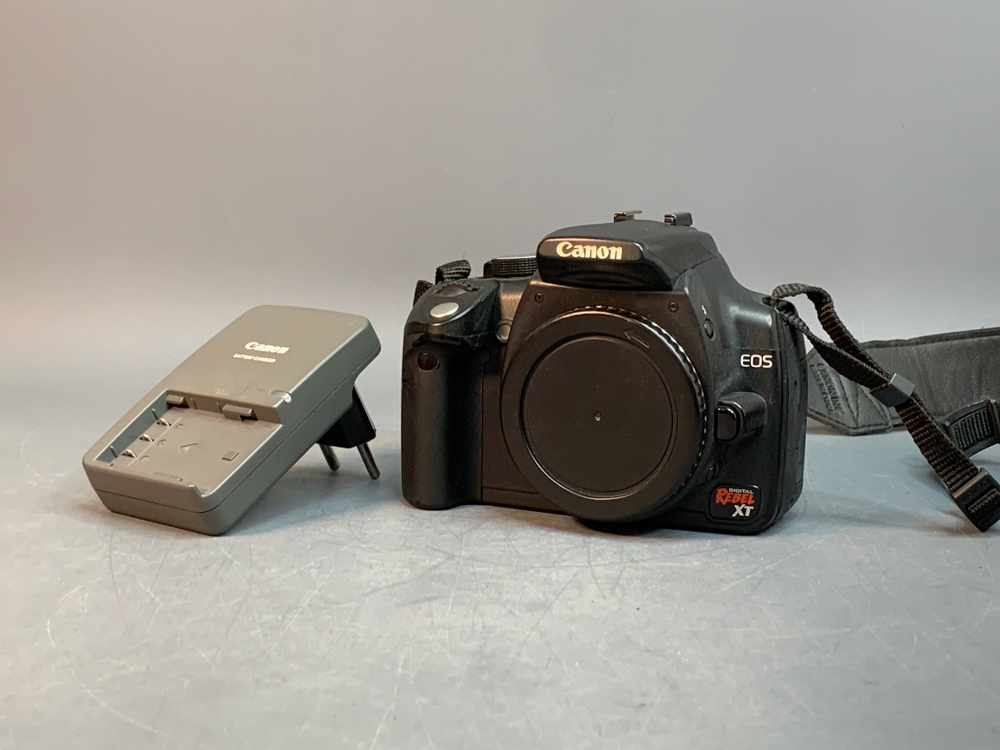 Canon Rebel XT (Аналог 350D)