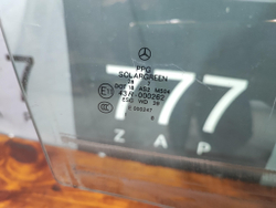 Стекло двери передней правой Mercedes R (W251) 05-17 Б/У Оригинал a2517250210