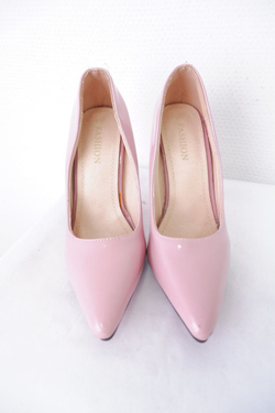 Туфли нежного цвета 35 размер