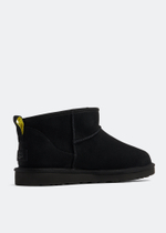Ugg Ultra Mini ZIP - Black