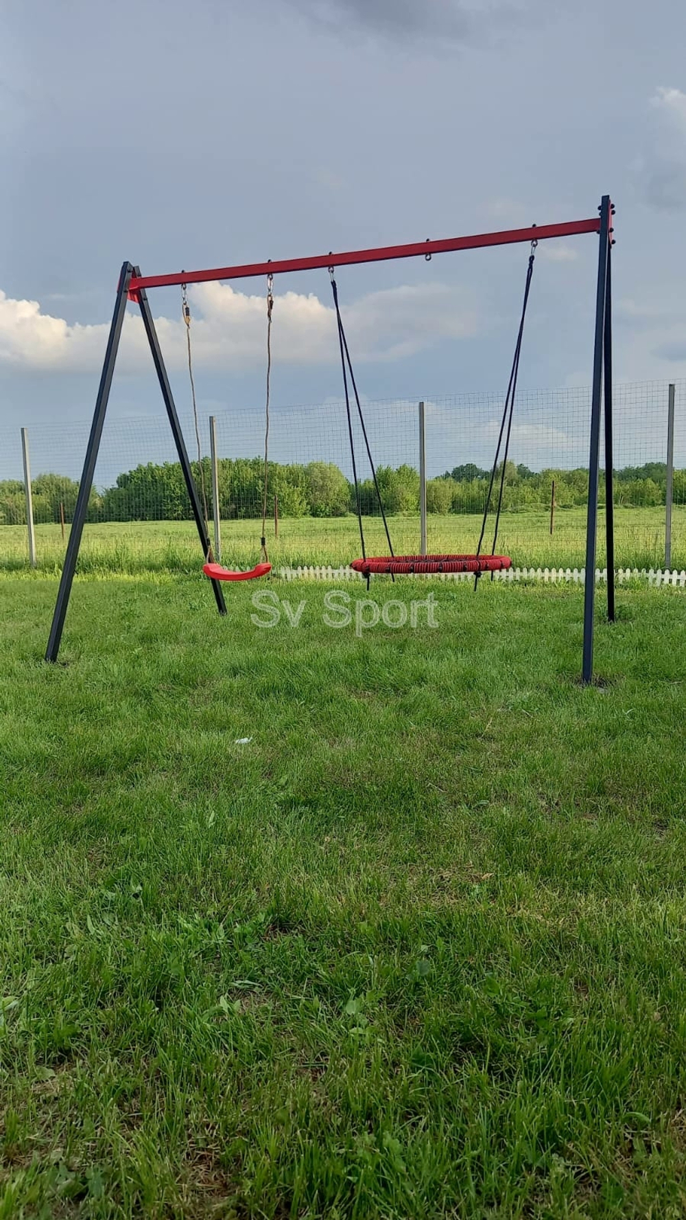 Монтаж уличных качелей Sv Sport
