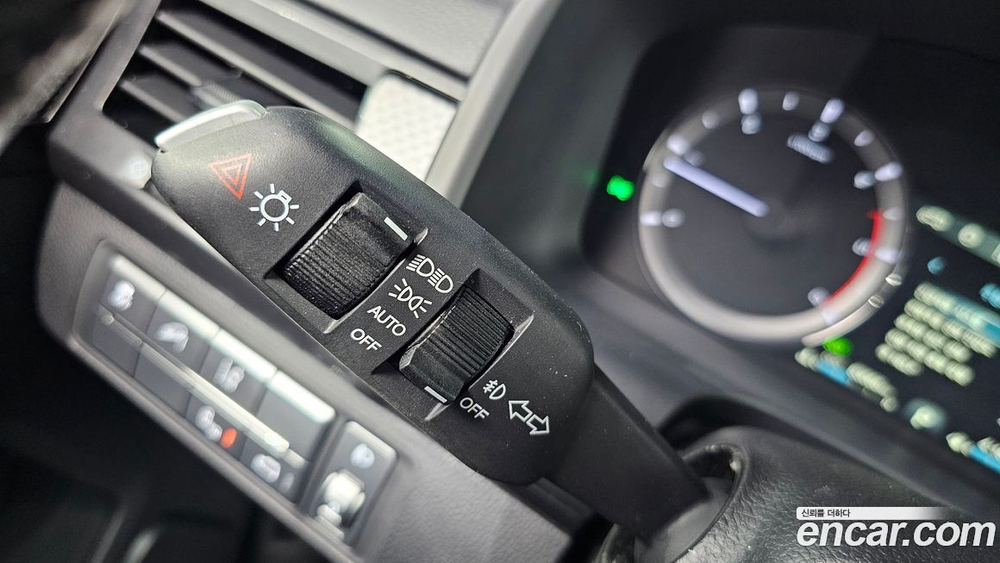 KG Mobility (Ssangyong) Rexton Sports KHAN Дизель 2.2 4WD (01.2021)