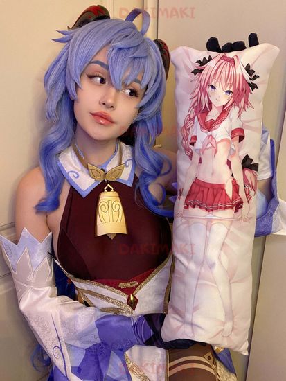 Мини дакимакура Астольфо из Судьба Вселенная арт. M0464, 60х20 см