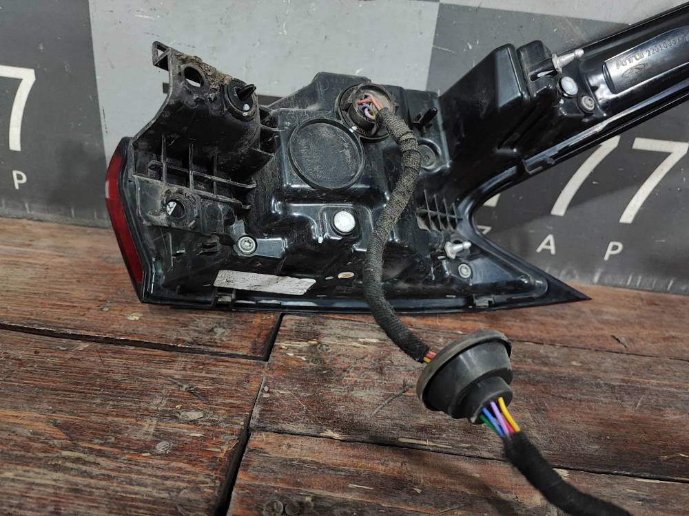 Фонарь задний левый Omoda C5 22-нв Б/У Оригинал 605000722AA