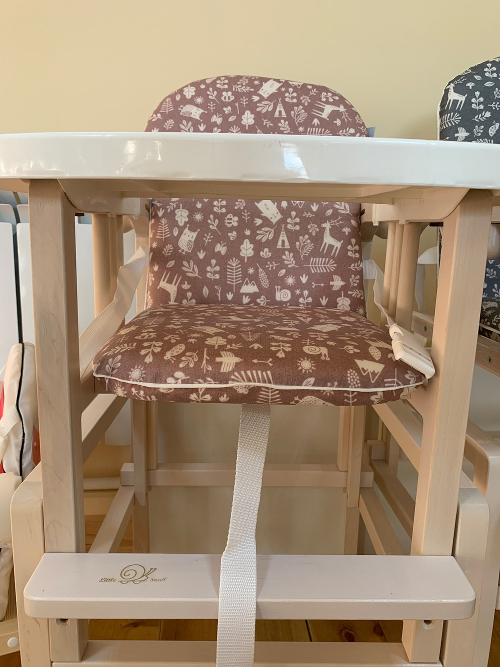 Стул детский трансформируемый "Magic Forest" с пластиковой столешницей, розовый