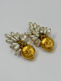 Клипсы с «жемчужными» подвесками Sonia Rykiel