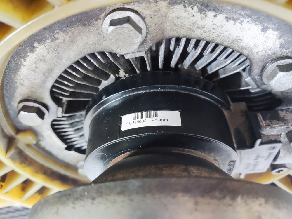 Вискомуфта в сборе с крыльчаткой