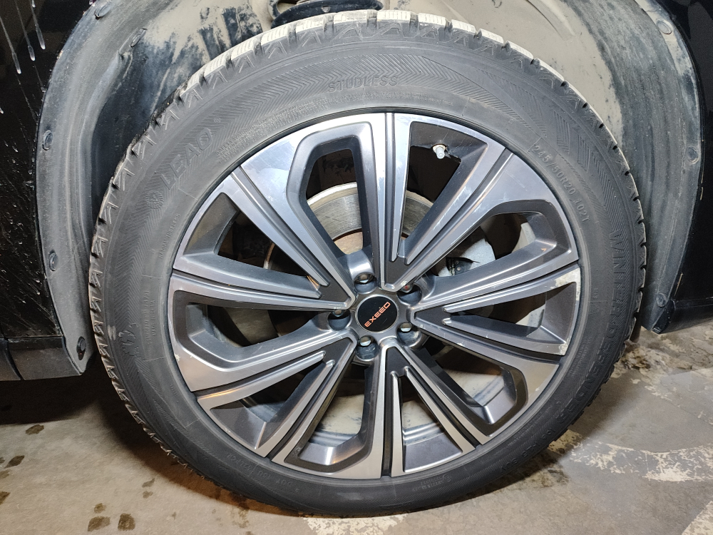 EXEED VX 2.0T AT AWD President (7 мест)
