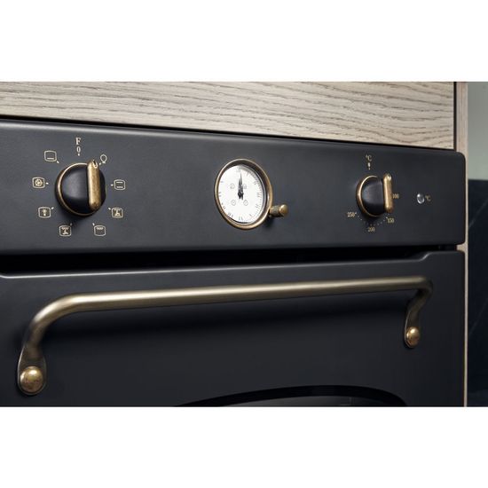 Электрический духовой шкаф Hotpoint-Ariston FIT 801 SC AN