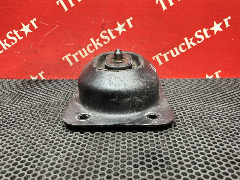 Подушка двигателя передняя 2024г.