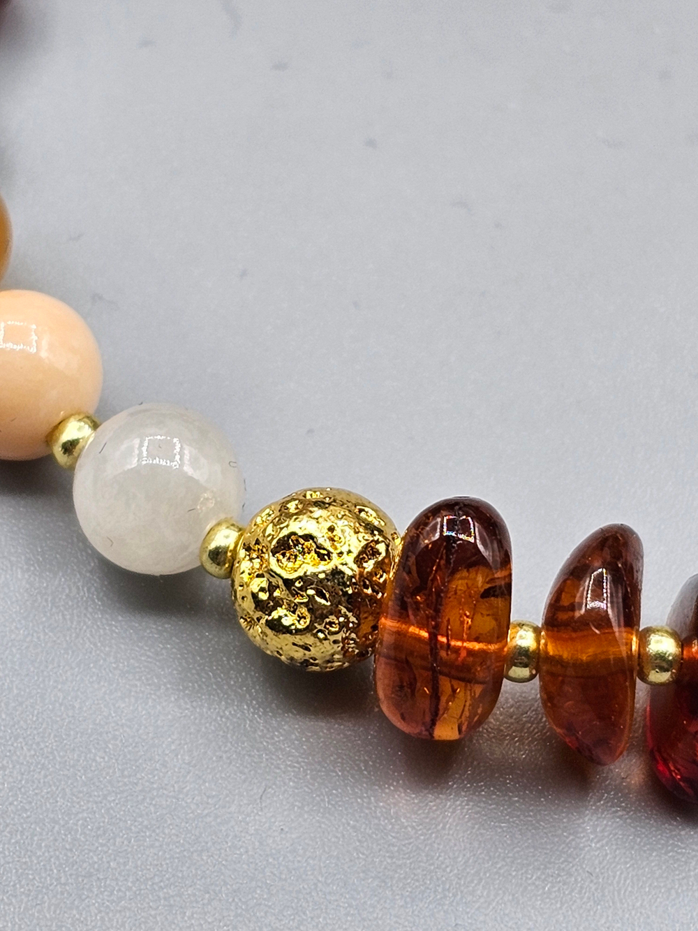 Комплект украшений авторский из натуральных камней. Колье и браслет "Ранняя осень". Бижутерия на шею, на руку для женщин, девушек. Летнее женское украшение