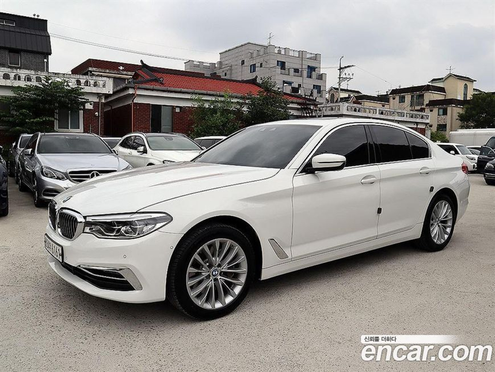 BMW 5 Series (G30) 530i xDrive Luxury Plus (11.2019)