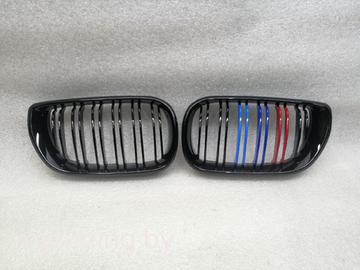 Ноздри F стиль для BMW 3 E46 Рестайлинг