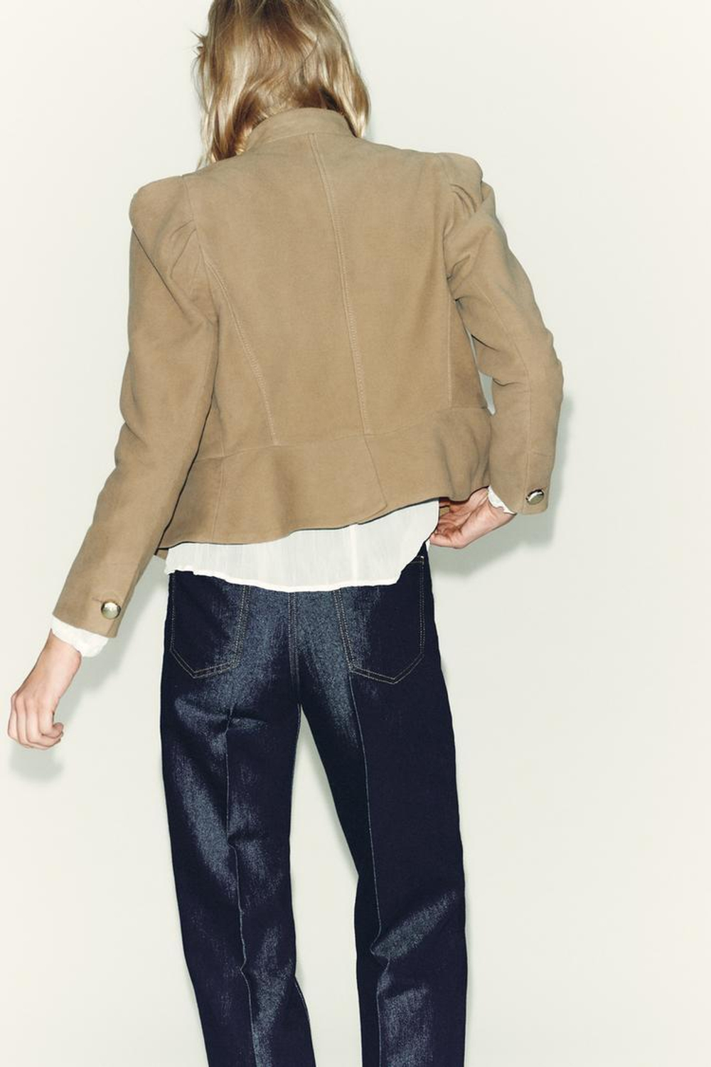 ZARA БЛЕЙЗЕР ИЗ ИСКУССТВЕННОЙ ЗАМШИ С ОБЪЕМНЫМИ ПЛЕЧАМИ, РЫЖЕВАТО-КОРИЧНЕВЫЙ