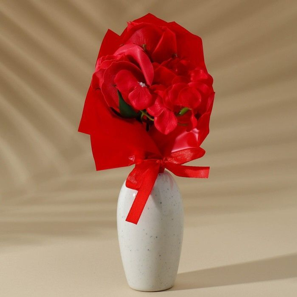 Букет из твердого лепесткового мыла «С 8 марта»