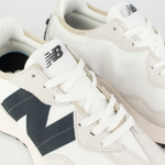 Кроссовки New Balance 327 L.Grey / Black Ftwr.