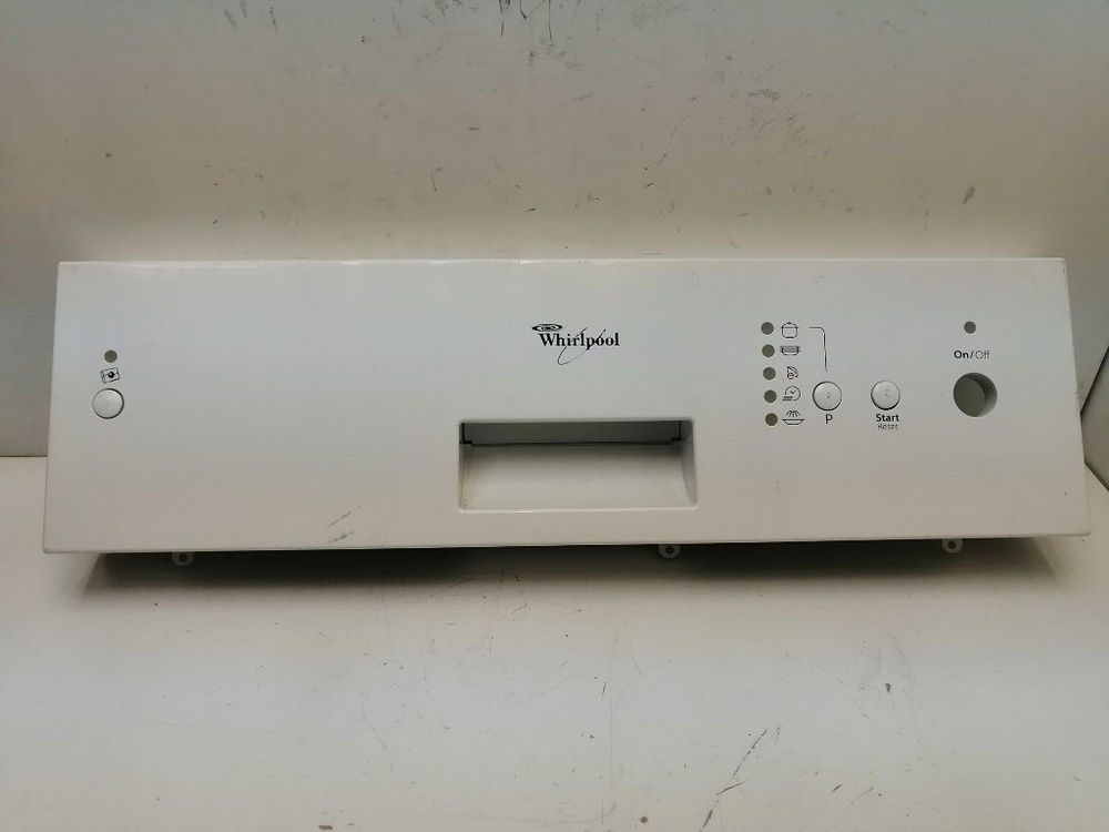ADP450WH ктп12 Передняя панель для посудомоечной машины Whirlpool ADP450WH б/у